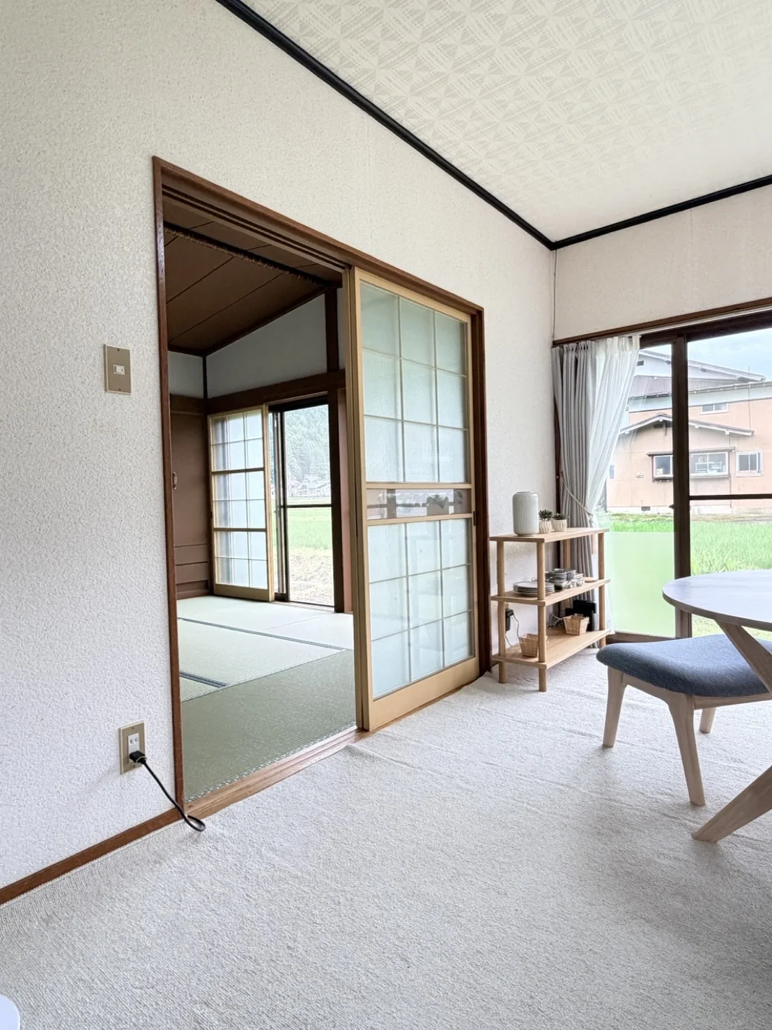 居間